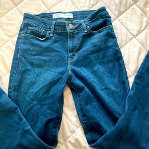 Never worn signature Levi’s Strauss